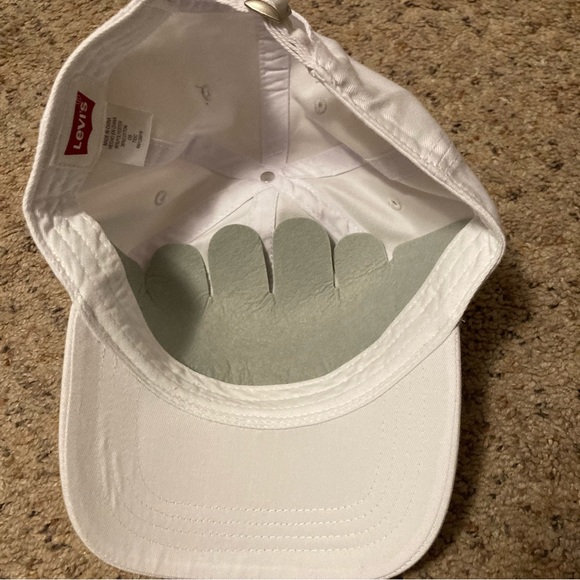 Brand new Levi’s white canvas logo baseball dad hat cap adjustable unisex - Picture 5 of 7